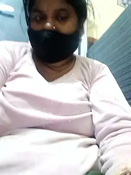 Desi_Biwi's cam snapshot