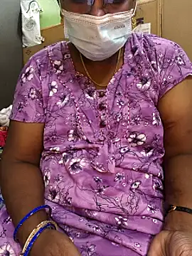 Tamilselviroja-'s cam snapshot