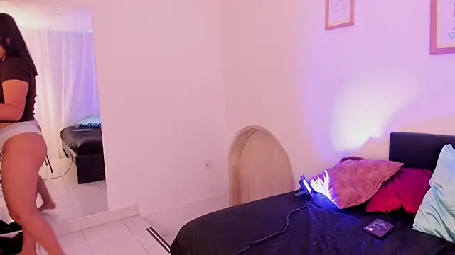 Tamara_Spencer_'s cam snapshot