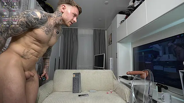 NickHOWLEN live sex cam