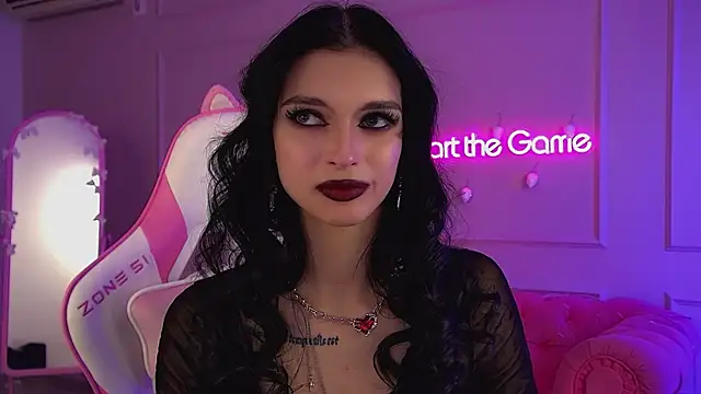 BeverlyMost's cam snapshot