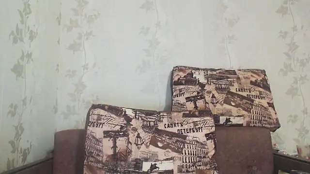 CrystallAngel's cam snapshot