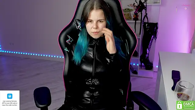 Latex_Kitty's cam snapshot