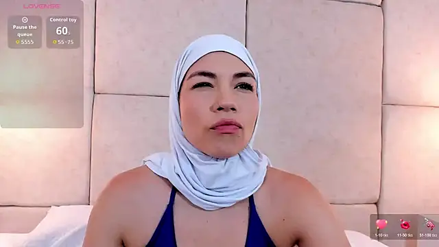 aisha_vs's cam snapshot