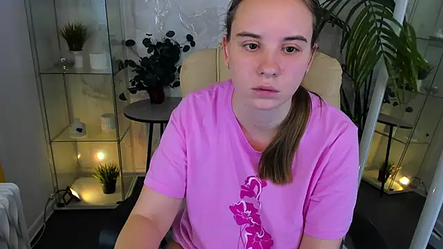 Lika_0ne's cam snapshot