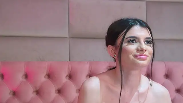 ElaraMorel's cam snapshot