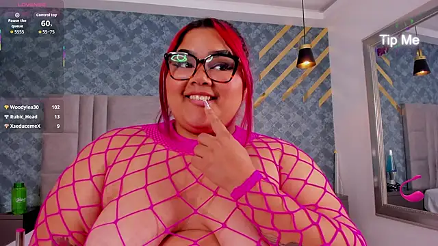 AlyzzandreRouge live sex cam