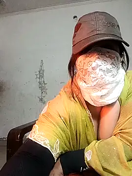 HotAishaa's cam snapshot