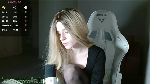 Helga__Pataki's cam snapshot