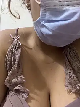 Hot-Nayla live sex cam