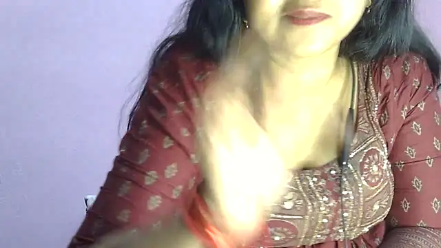 Pooja-suman's cam snapshot