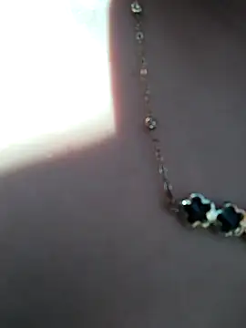 ChloeRaviss_'s cam snapshot