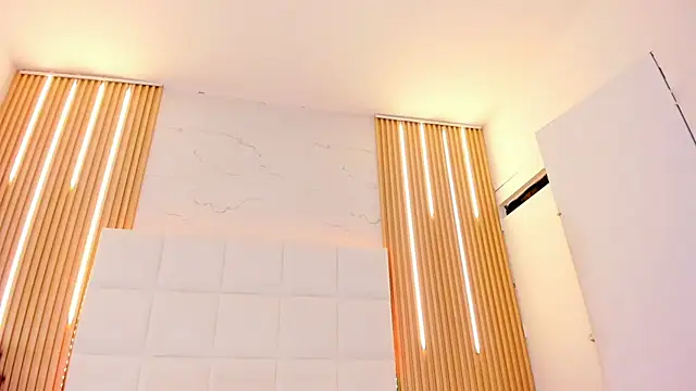 Elody_rousse's cam snapshot