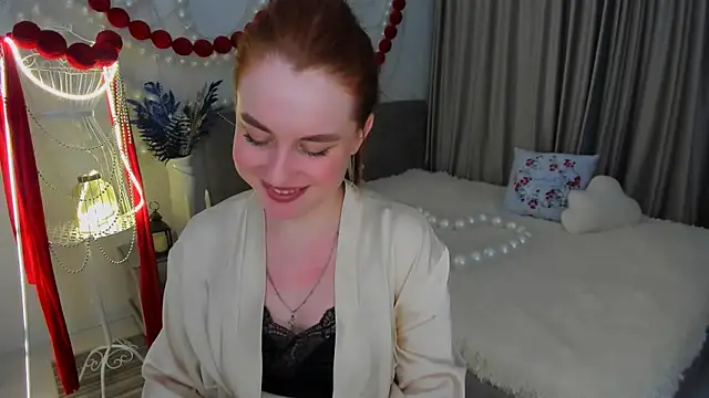 AirySilhouette's cam snapshot