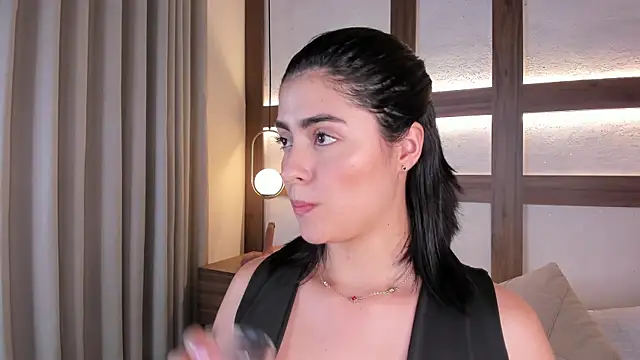 SarhaVega's cam snapshot