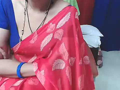 sunitha-3's cam snapshot