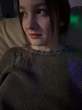 MichelleRoux's cam snapshot