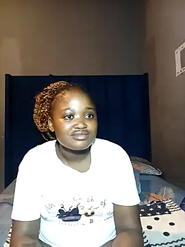 FREAKBARBIE02's cam snapshot