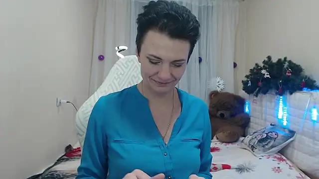 AvaSaturnian's cam snapshot