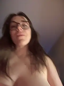 MommmyYummy live sex cam