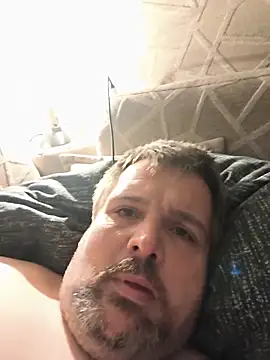 Ronny2510 live sex cam