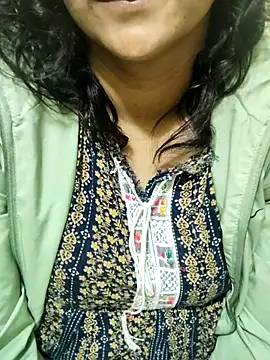 Sonali_Saxena live sex cam