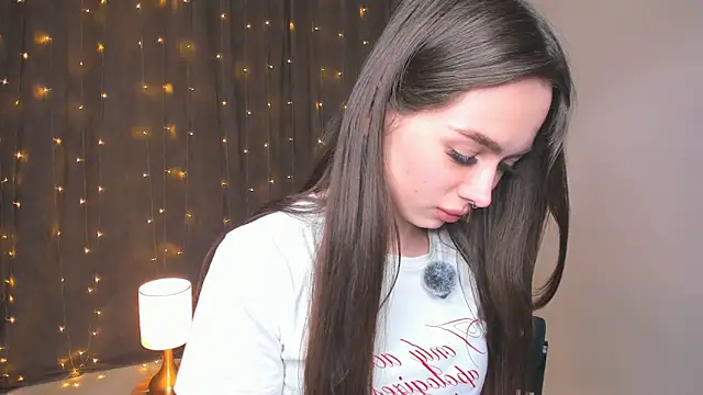 YvonneRobes's cam snapshot