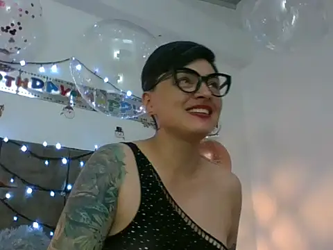 kat_paradise's cam snapshot