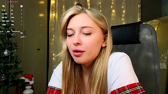 christie_luv's cam snapshot