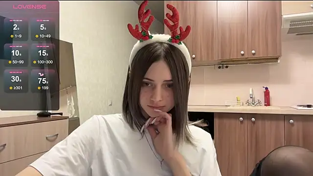 AidaGloshen live sex cam