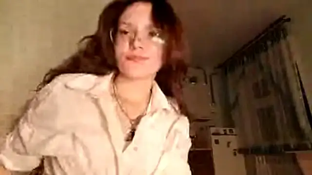 RedheadCuti's cam snapshot