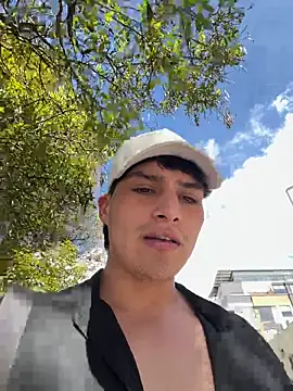 MaxxxSteil live sex cam