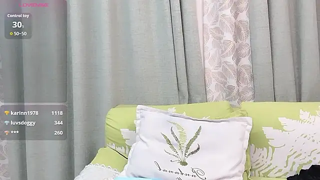 Aiyi909-'s cam snapshot