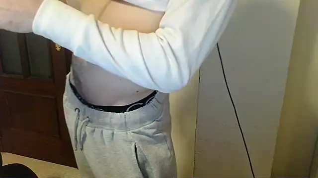 ZorroRomeo's cam snapshot