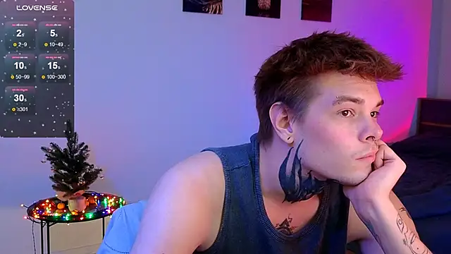 DENIS_HERE's cam snapshot