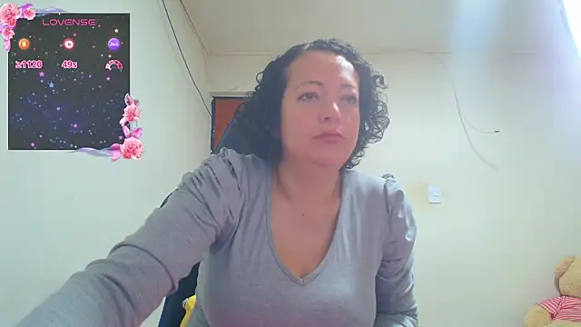 Miss_Oriana's cam snapshot