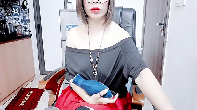 Miu-Le's cam snapshot