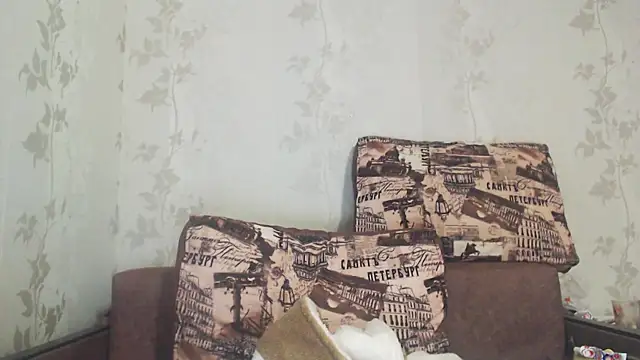 CrystallAngel's cam snapshot