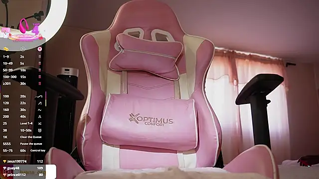 LuanaRisque live sex cam