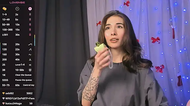 ashleyro1's cam snapshot