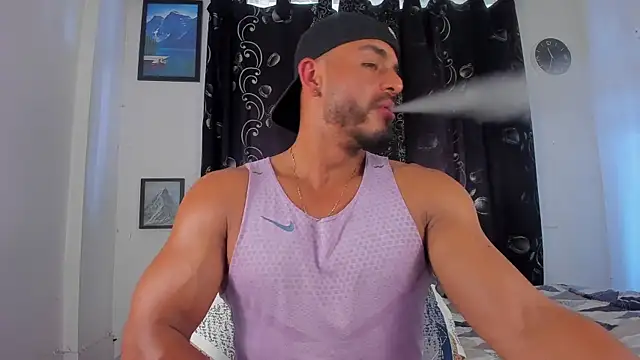 magnusclark live sex cam