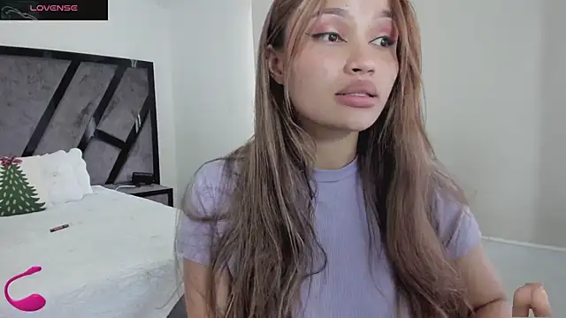 AnnieAndStefan live sex cam