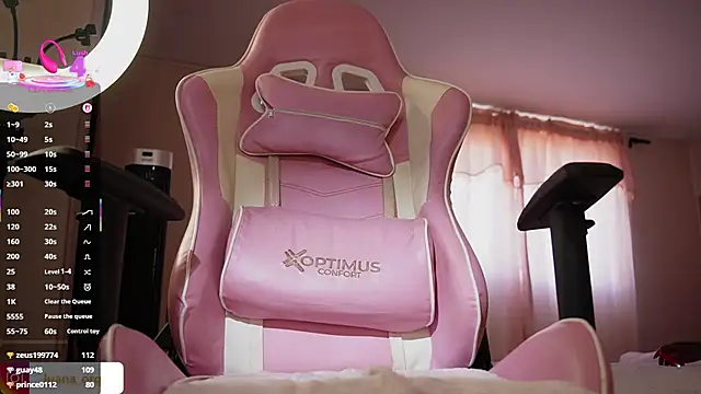 LuanaRisque live sex cam