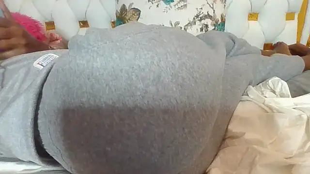 Nodia32 live sex cam