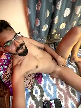 Stoner-boii-Cloudy-arhan's cam snapshot