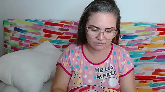 helenca43's cam snapshot