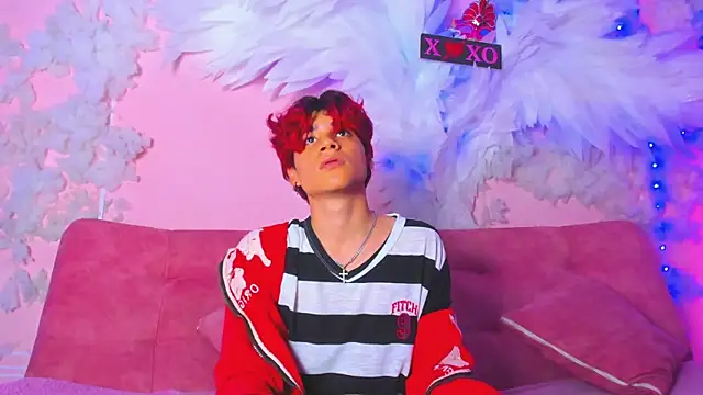 Leo_Glow live sex cam