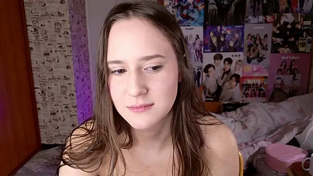 LucyRose3's cam snapshot