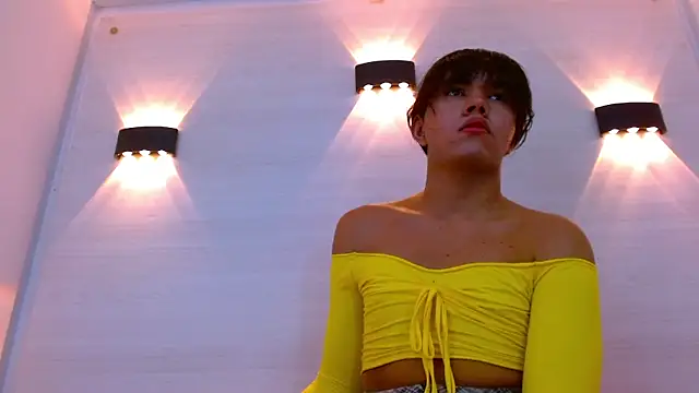 AndreaGil_ live sex cam