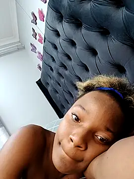 SHANTYBABE's cam snapshot